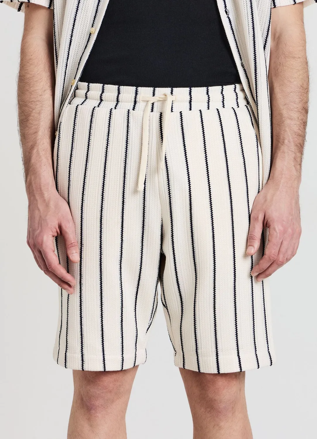 Calliope rayures short sport homme à cordon