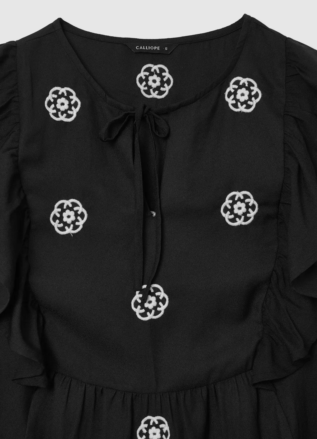 Calliope chemise brodée femme volants