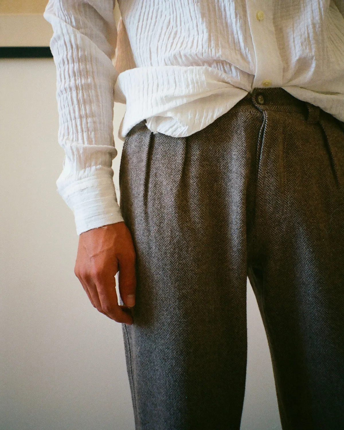 EREVAN Walter pantalon herringbone pinces 5 cm