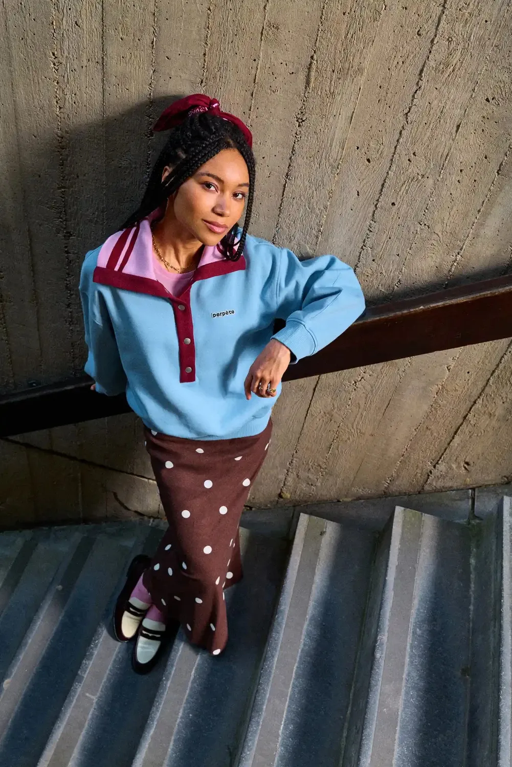Perpète Vanessa sweat bleu col boutonné coton bio