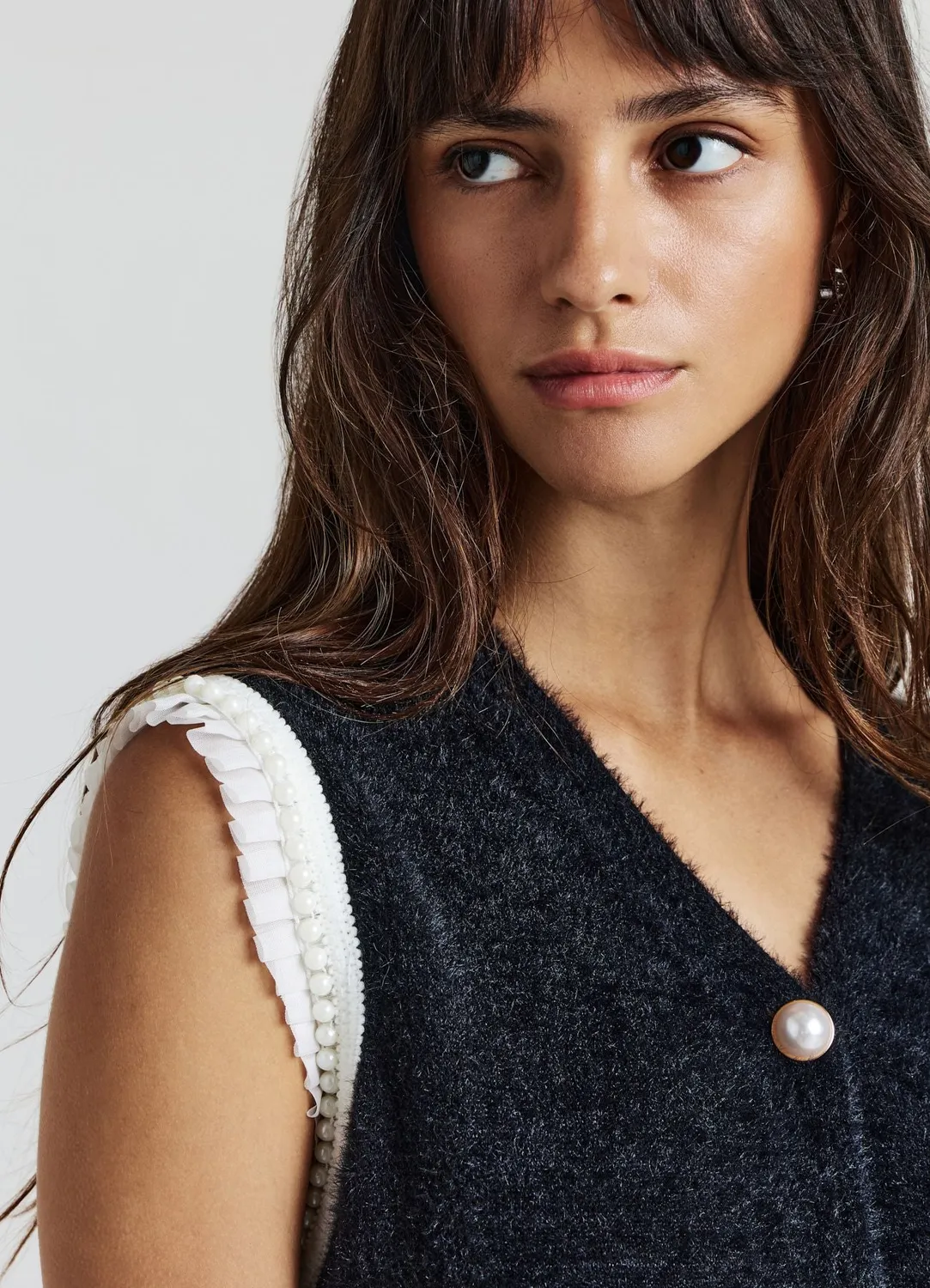 Calliope Top Sans Manches Passementerie Femme Col V