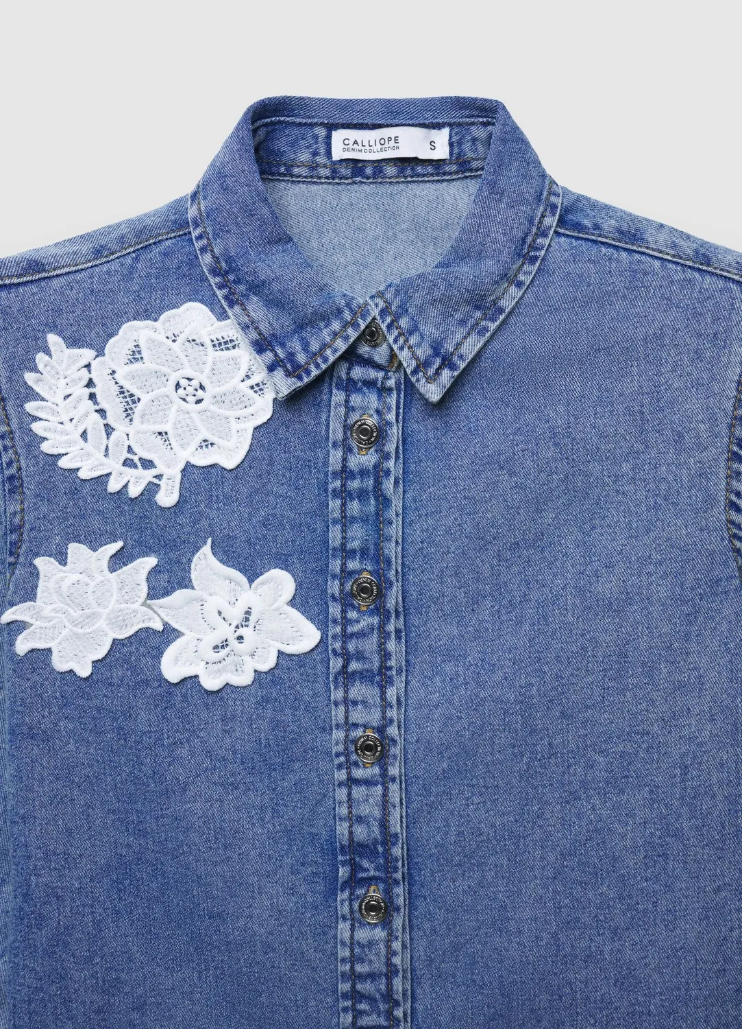Calliope chemise denim femme à patch