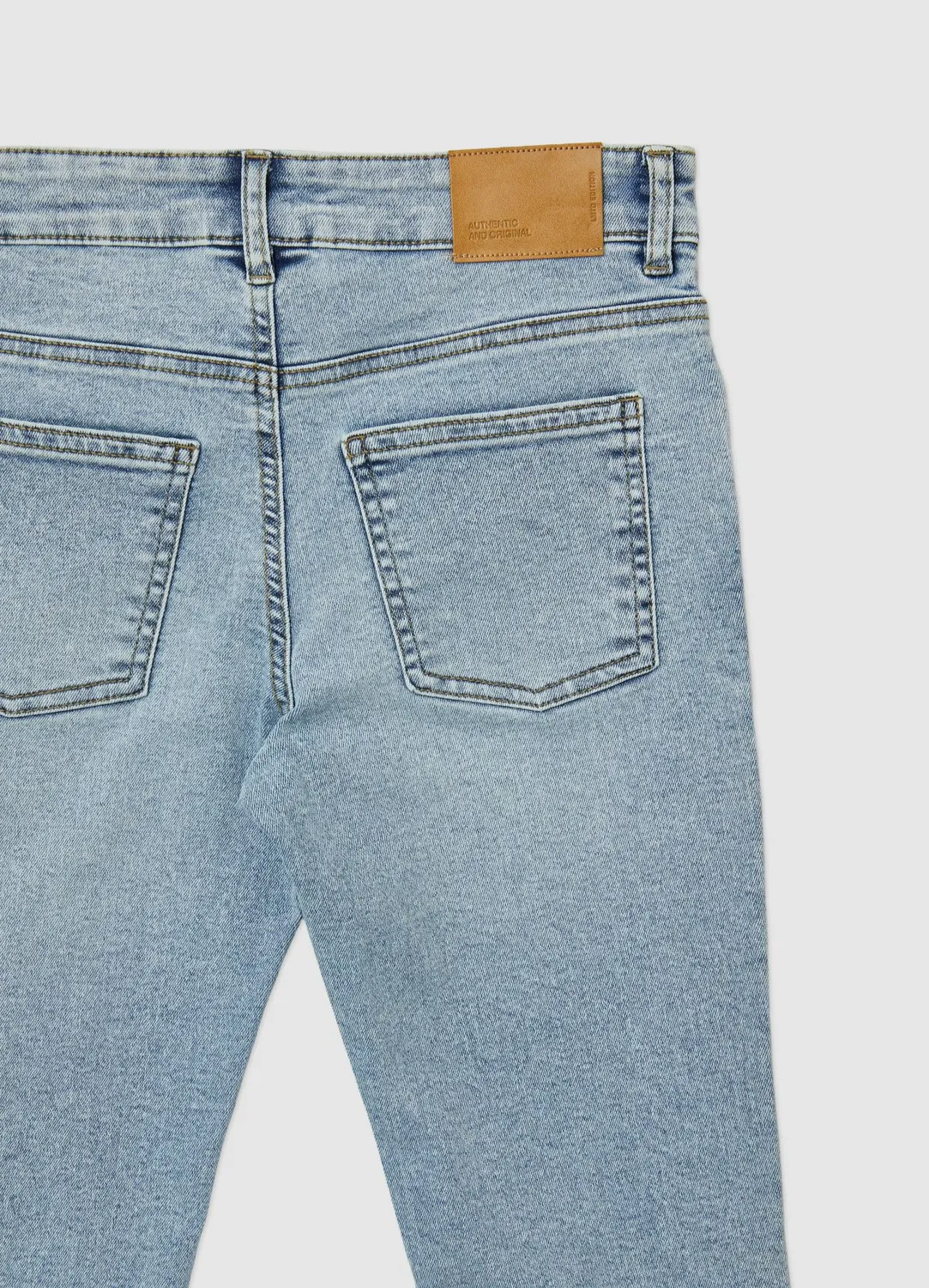 Calliope jean skinny garçon 8-9 ans lavage moyen