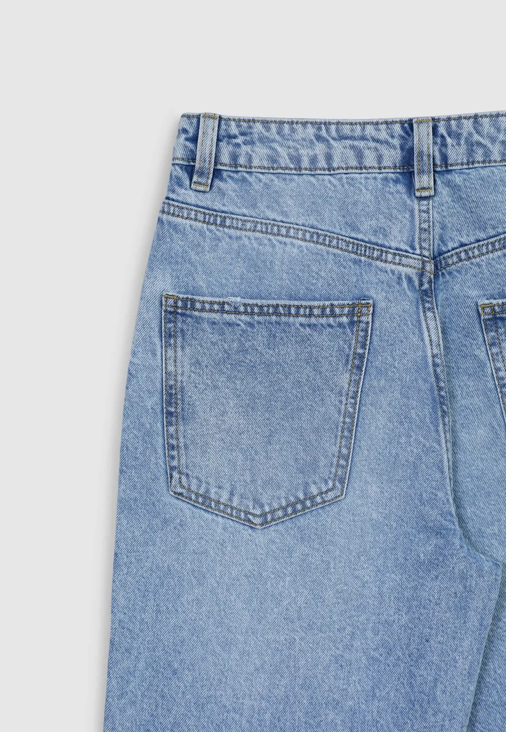 Calliope jean straight femme à revers coupe regular