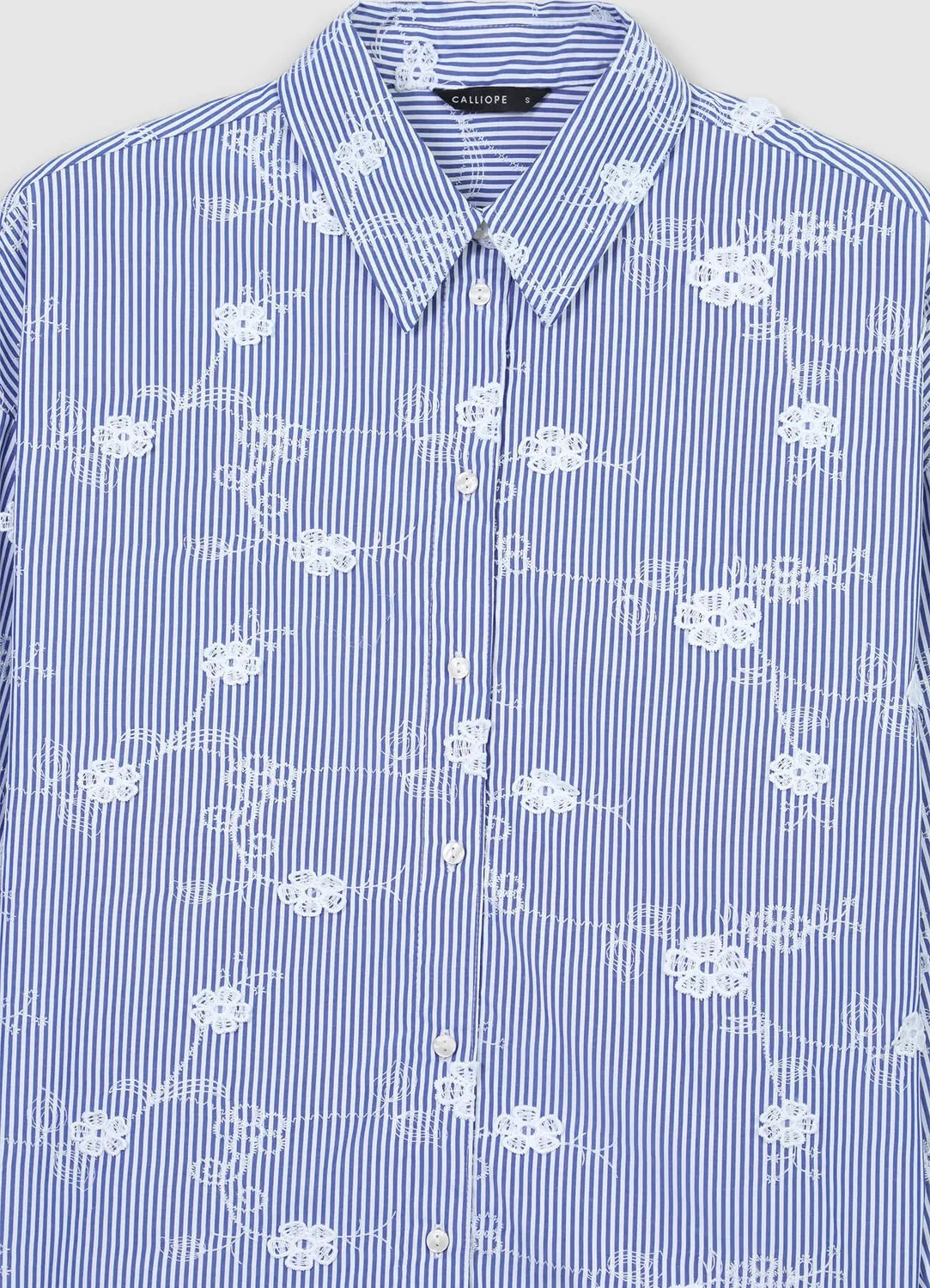 Calliope chemise longue brodée boutonnée femme